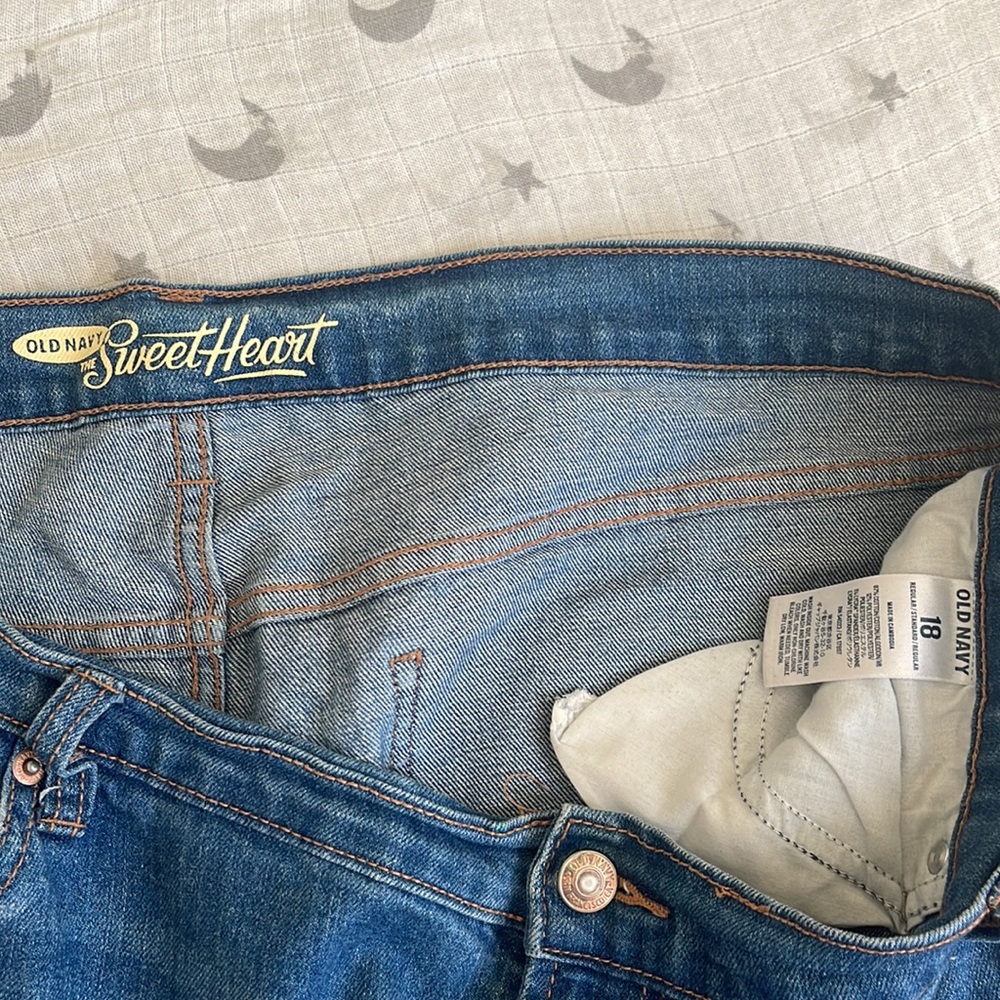 Jeans - Picture 3 of 3